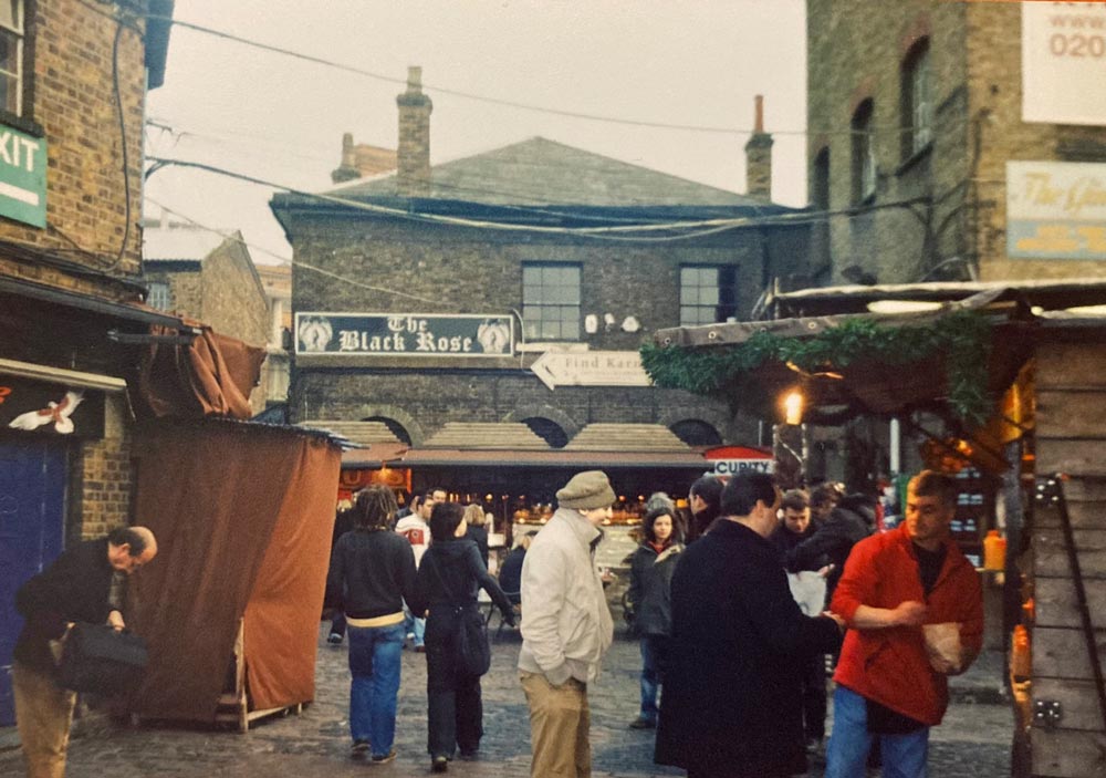 Camden town - Black Rose shop