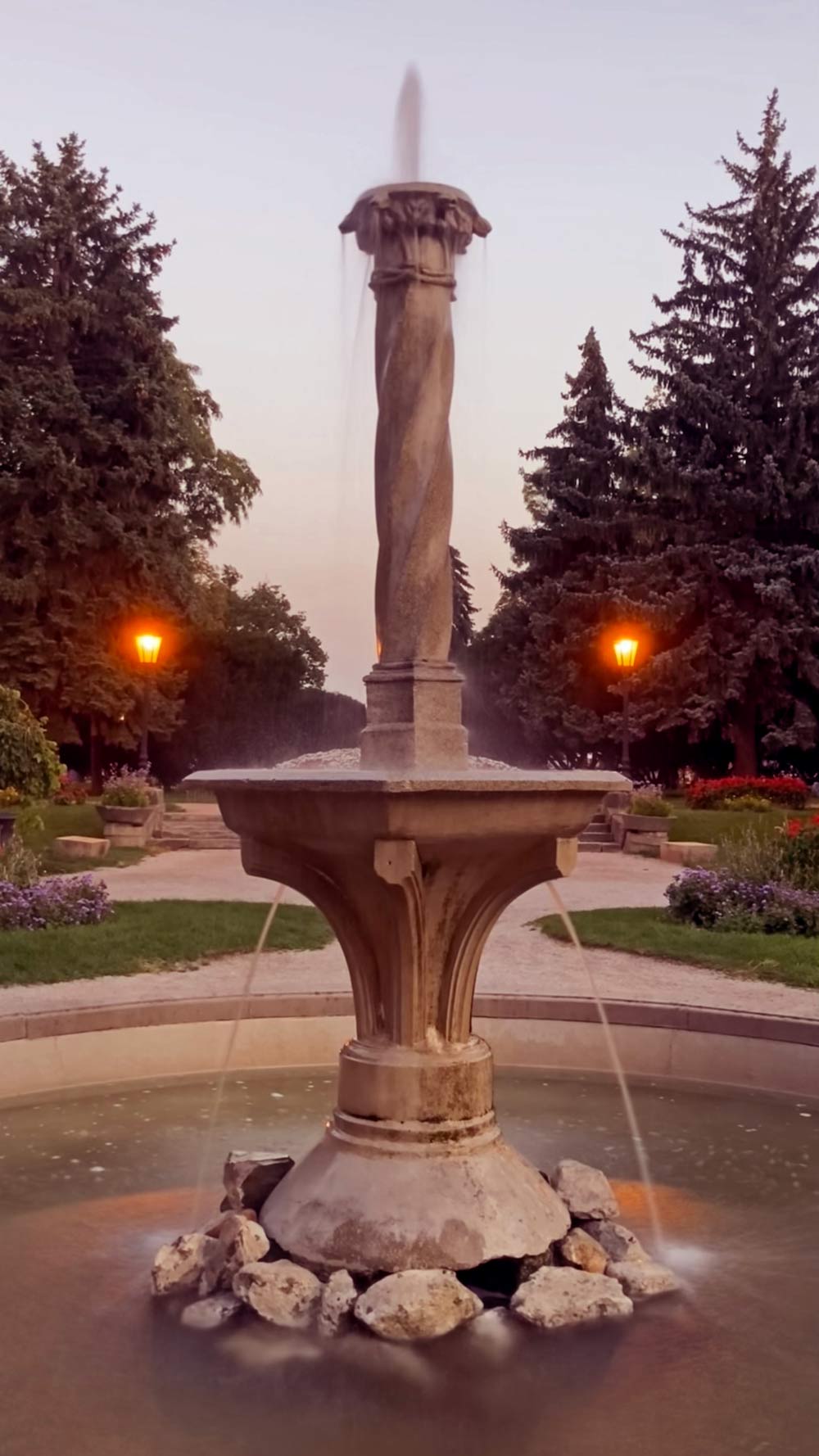 Fountain long exposure