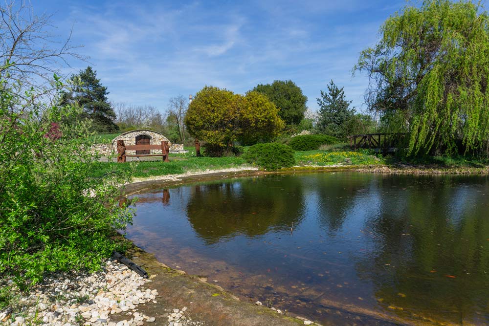 Tokaj wine - Čerhov - lake and wine cellar