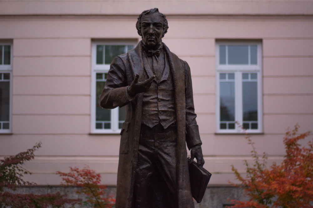 Ján Kollár statue