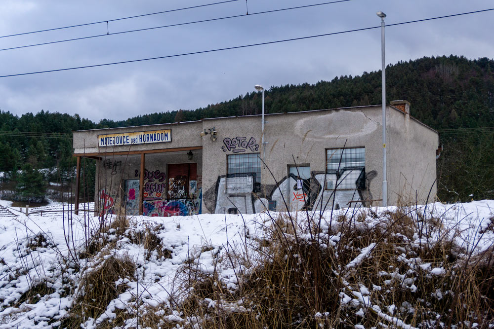 Matejovce nad Hornádom - Train Station