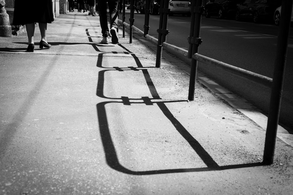 Photo walk ideas - shadow play