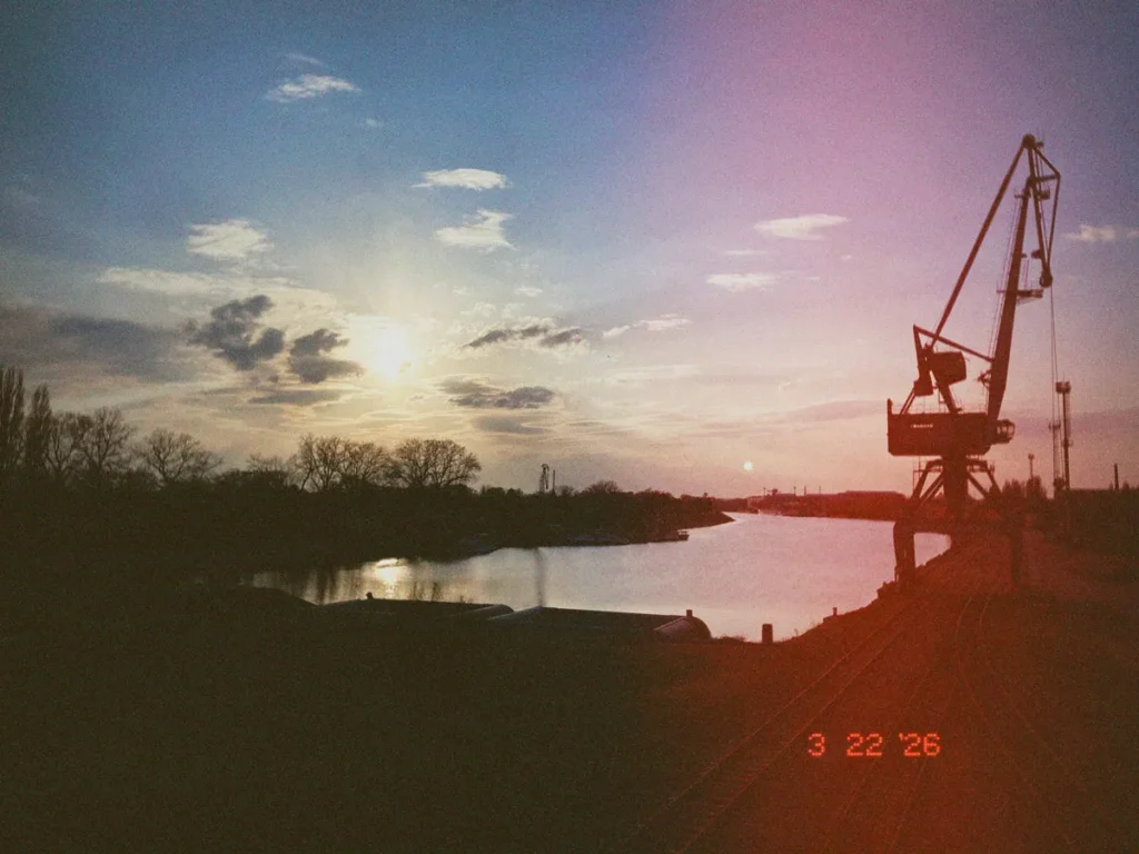 What Is a Vintage Photo Filter?